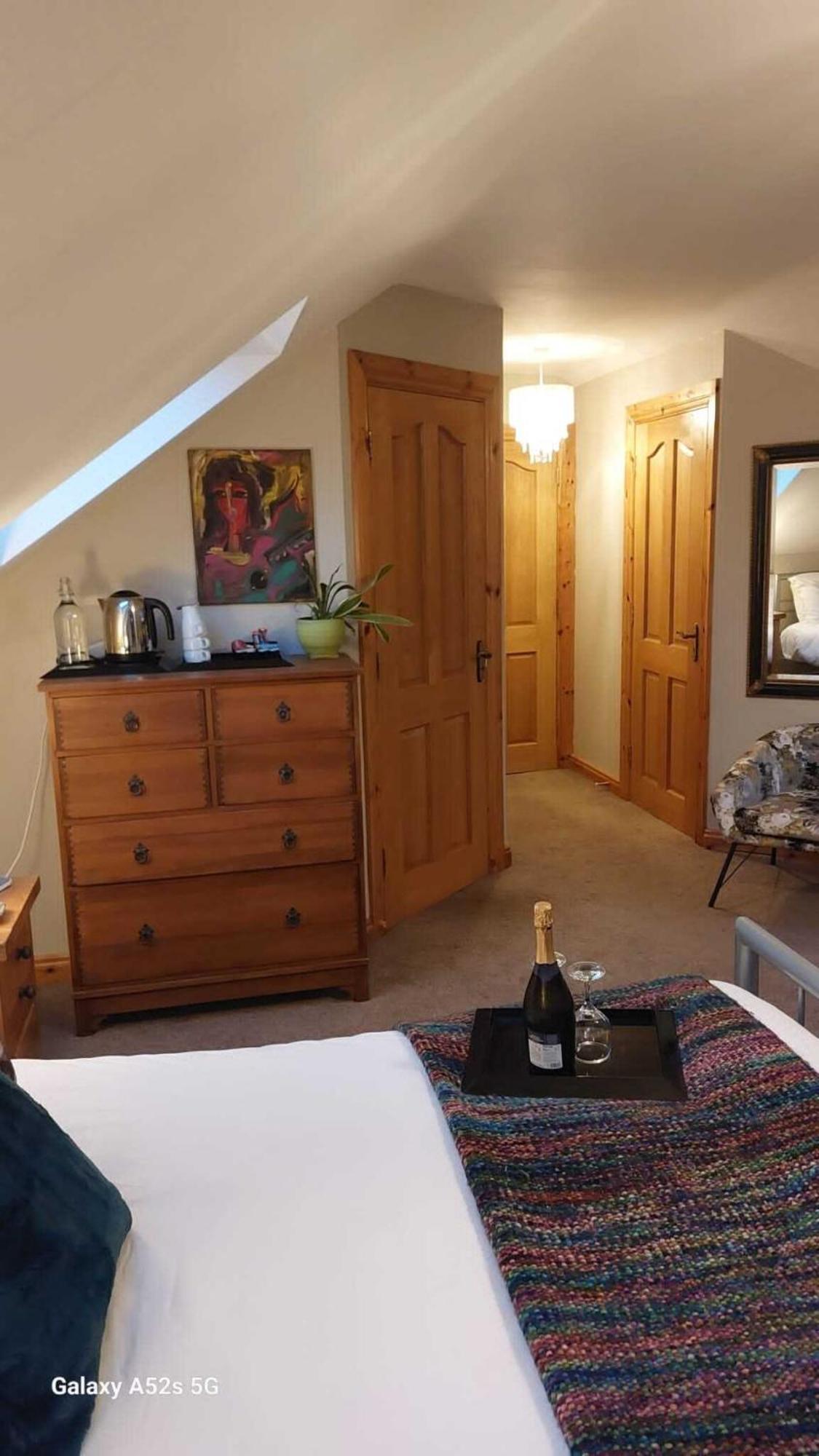 Dunhill Cottage B&B Hillsborough Rom bilde